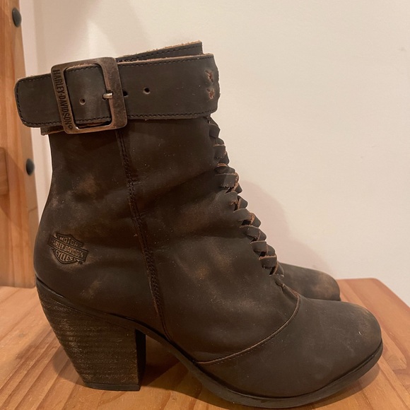 Harley-Davidson Women's Calkins
Fashion Boot SMOKE FUMEE SIZE-9 - Picture 5 of 12